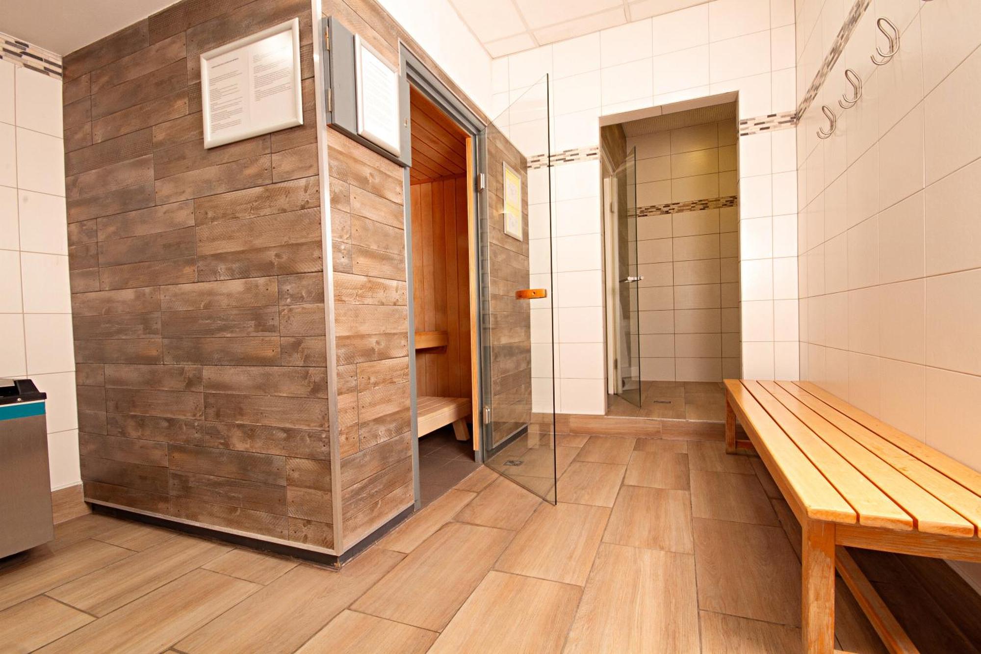 Hotel Vienna Sporthotel 4*